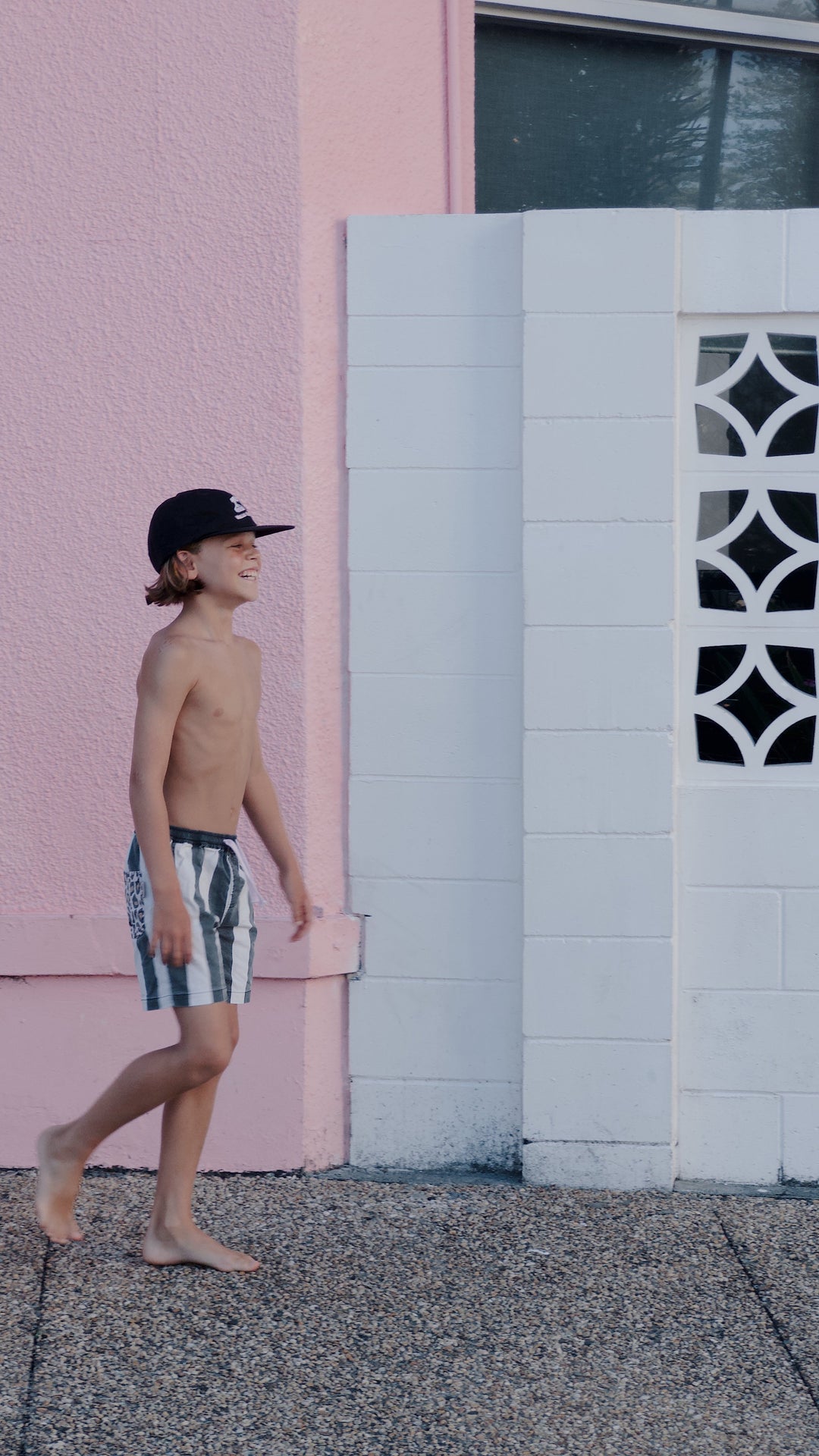 KIDS WEEKEND WALKSHORTS-STRIPE CITY