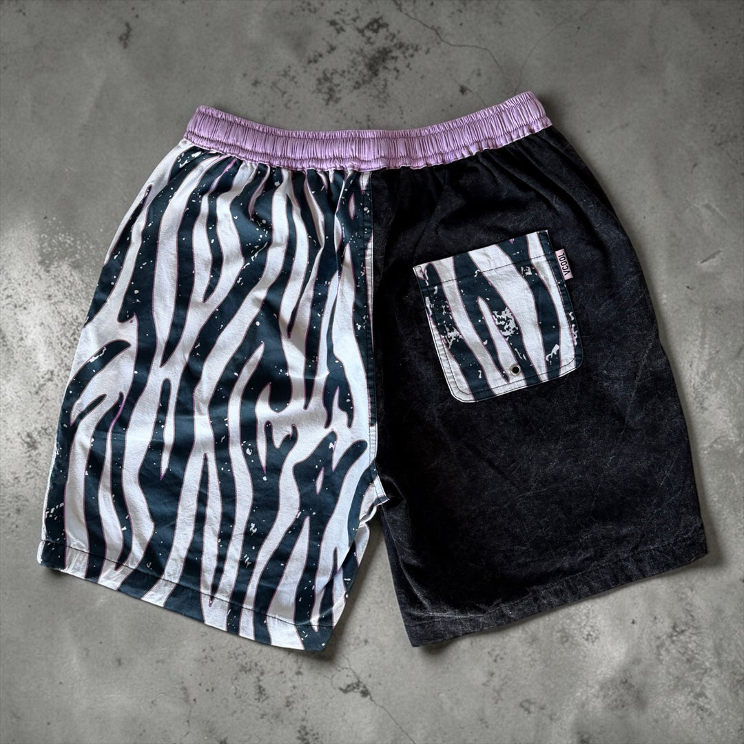 ADULT WEEKEND WALKSHORTS-ZEBRA
