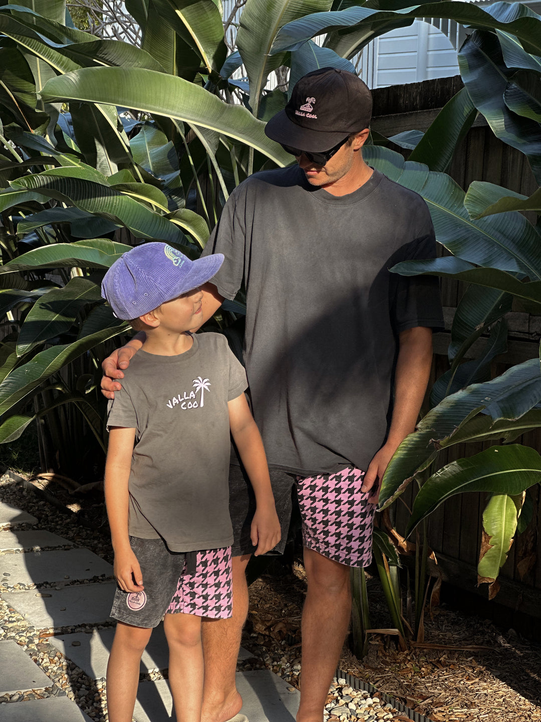 KIDS WEEKEND WALKSHORTS- HOUND